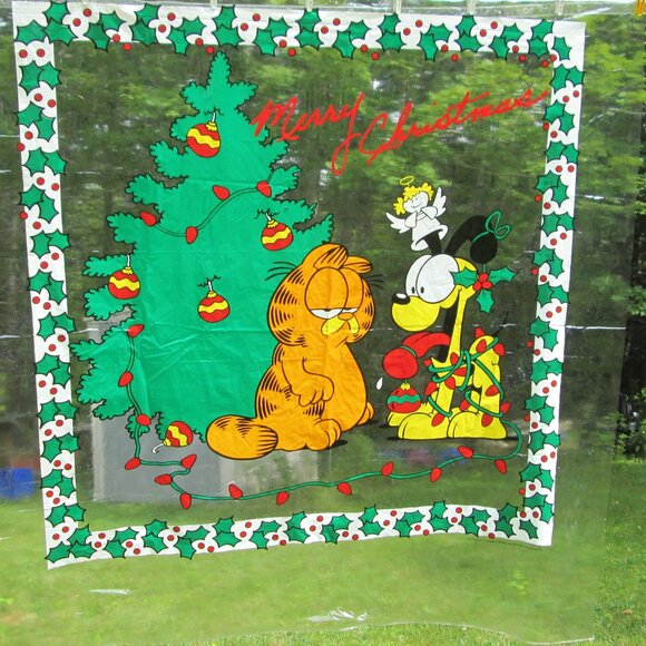 Rare Garfield Christmas Vinyl Shower Curtain - Picture 1 of 5
